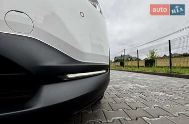 Внедорожник / Кроссовер Mazda MX-30 2022 в 
