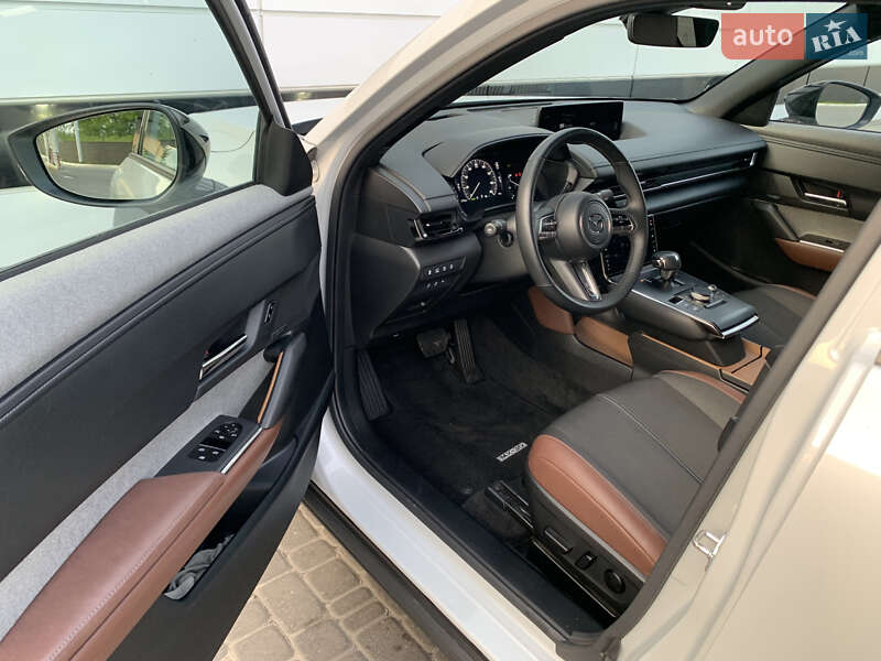 Позашляховик / Кросовер Mazda MX-30 2020 в Рівному