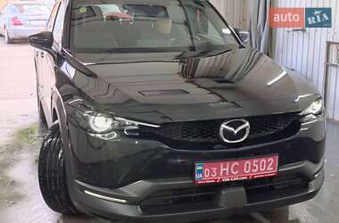 Внедорожник / Кроссовер Mazda MX-30 2020 в 
