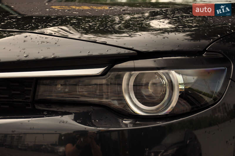 Позашляховик / Кросовер Mazda MX-30 2021 в Києві