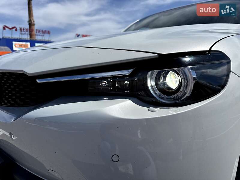 Позашляховик / Кросовер Mazda MX-30 2021 в Львові
