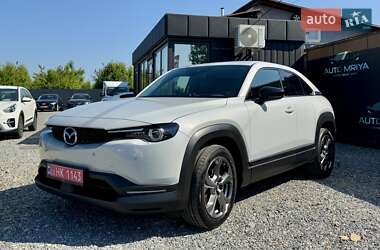 Внедорожник / Кроссовер Mazda MX-30 2021 в 