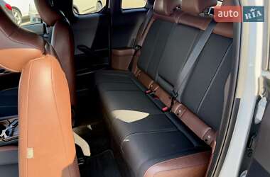 Внедорожник / Кроссовер Mazda MX-30 2021 в 