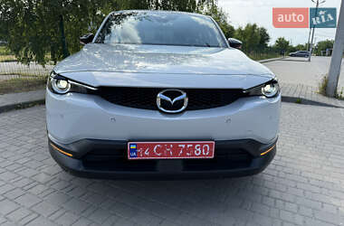 Внедорожник / Кроссовер Mazda MX-30 2023 в 