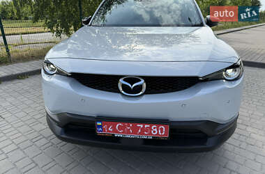 Внедорожник / Кроссовер Mazda MX-30 2023 в 