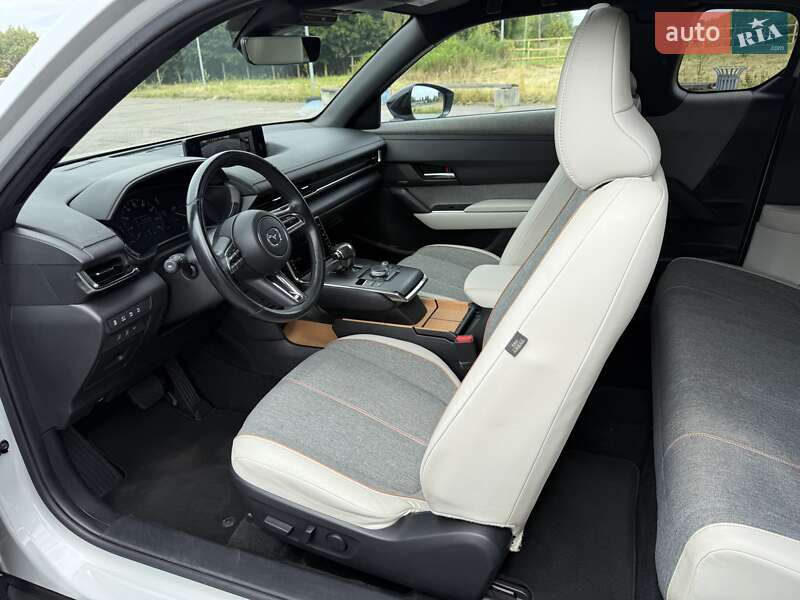 Внедорожник / Кроссовер Mazda MX-30 2021 в Львове