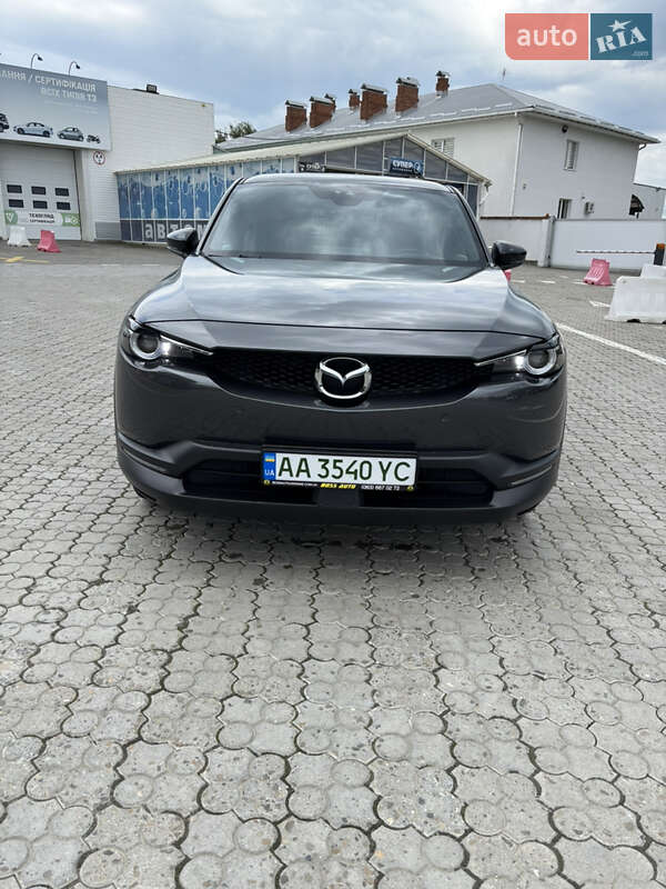 Внедорожник / Кроссовер Mazda MX-30 2020 в Черновцах