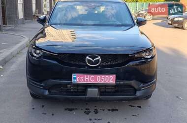Внедорожник / Кроссовер Mazda MX-30 2020 в 