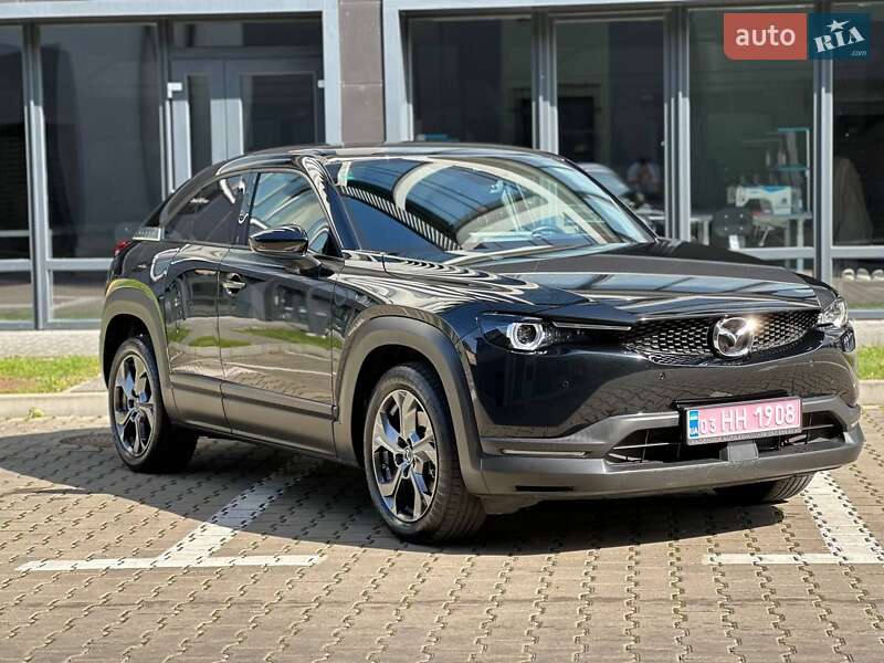 Внедорожник / Кроссовер Mazda MX-30 2022 в 
