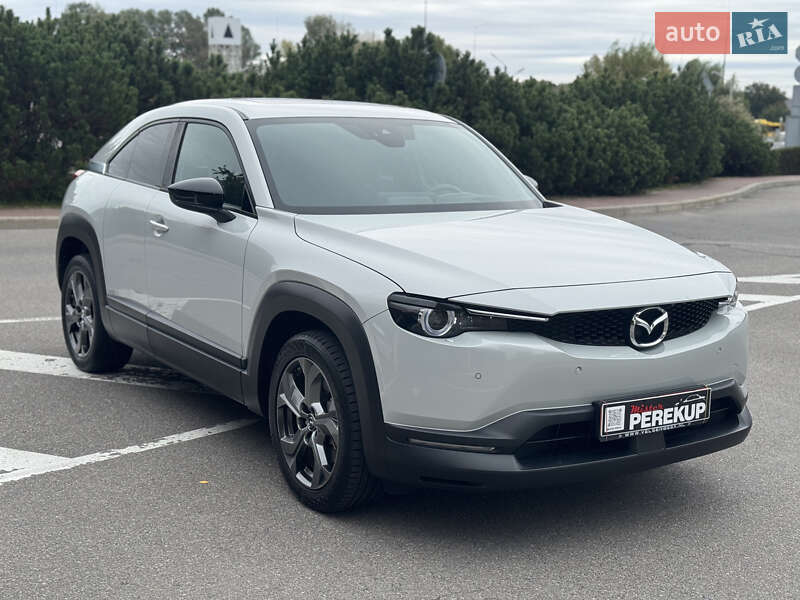 Позашляховик / Кросовер Mazda MX-30 2020 в 