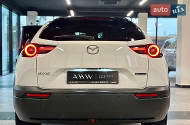 Внедорожник / Кроссовер Mazda MX-30 2022 в 