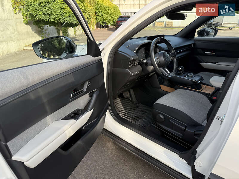 Позашляховик / Кросовер Mazda MX-30 2021 в Рівному