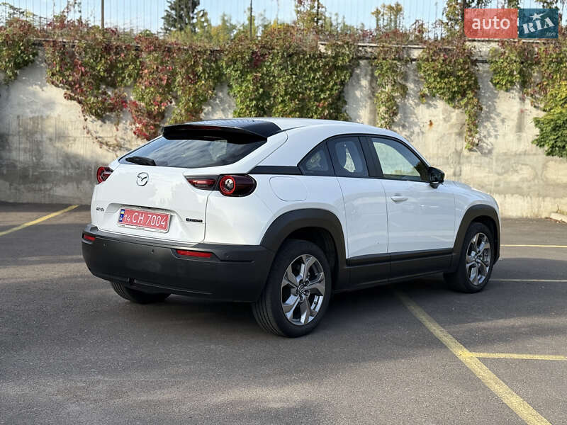 Позашляховик / Кросовер Mazda MX-30 2021 в Рівному