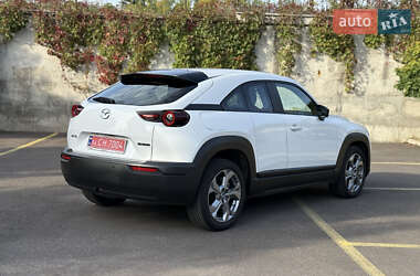 Внедорожник / Кроссовер Mazda MX-30 2021 в 