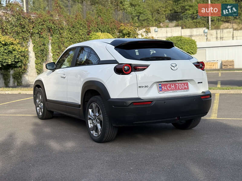 Позашляховик / Кросовер Mazda MX-30 2021 в Рівному