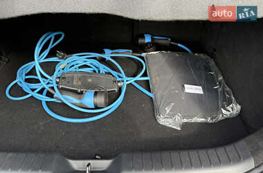 Внедорожник / Кроссовер Mazda MX-30 2023 в 
