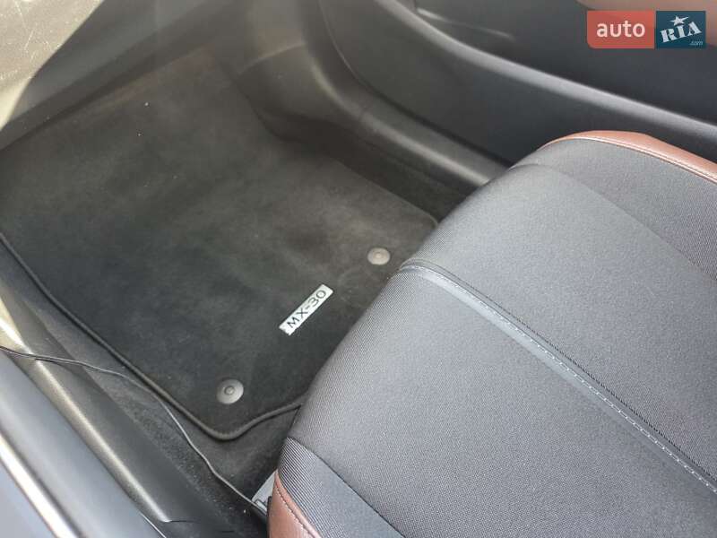 Внедорожник / Кроссовер Mazda MX-30 2021 в Львове