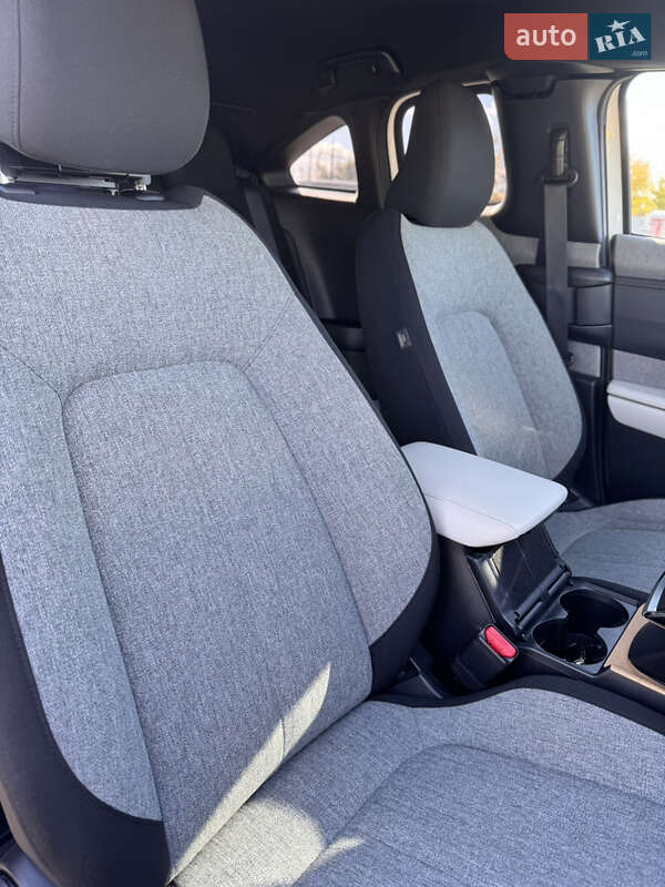 Внедорожник / Кроссовер Mazda MX-30 2021 в Киеве