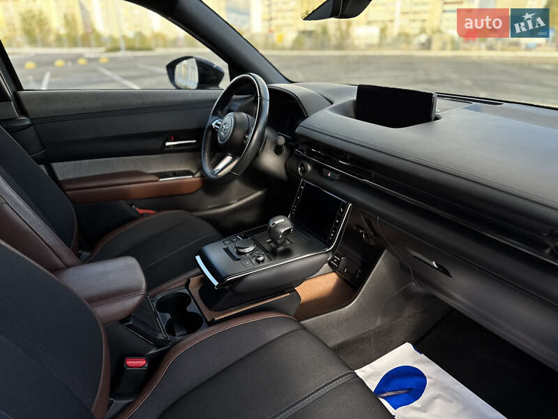 Внедорожник / Кроссовер Mazda MX-30 2022 в Киеве