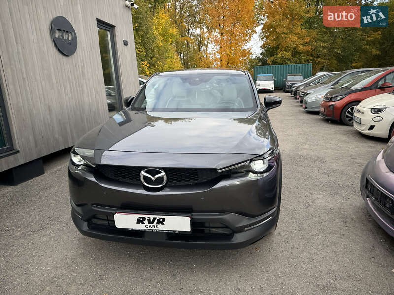 Внедорожник / Кроссовер Mazda MX-30 2020 в Тернополе