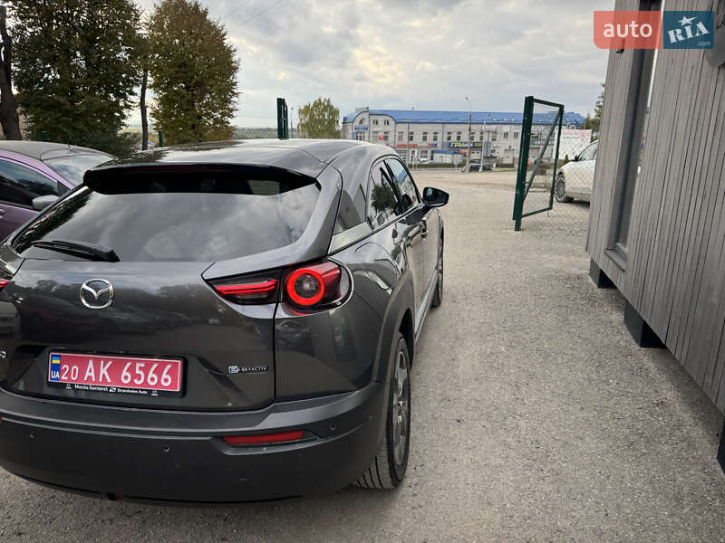 Внедорожник / Кроссовер Mazda MX-30 2020 в Тернополе