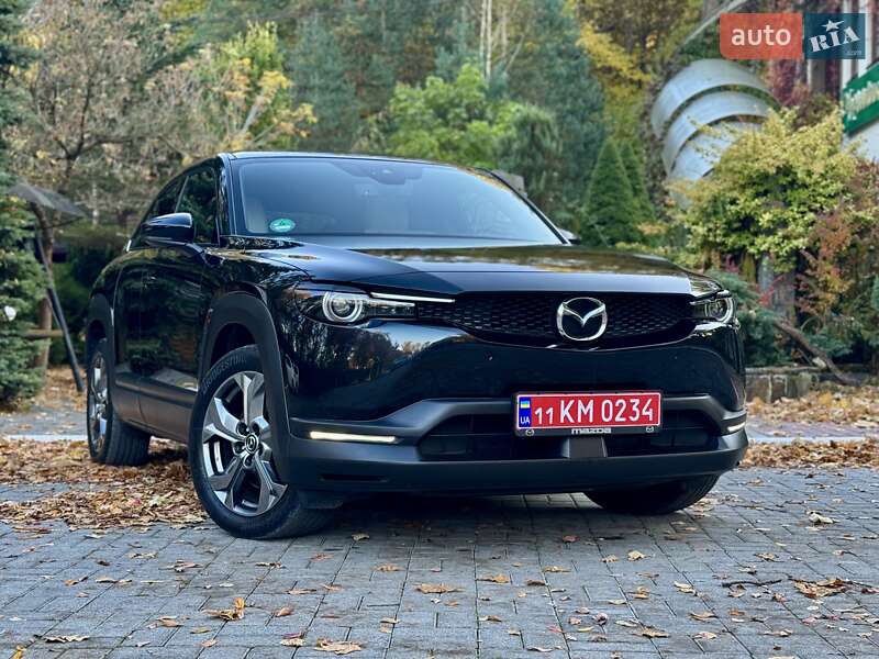 Внедорожник / Кроссовер Mazda MX-30 2021 в 