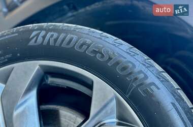 Внедорожник / Кроссовер Mazda MX-30 2021 в 
