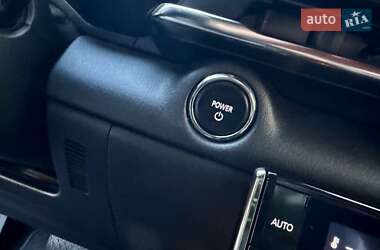 Внедорожник / Кроссовер Mazda MX-30 2021 в 