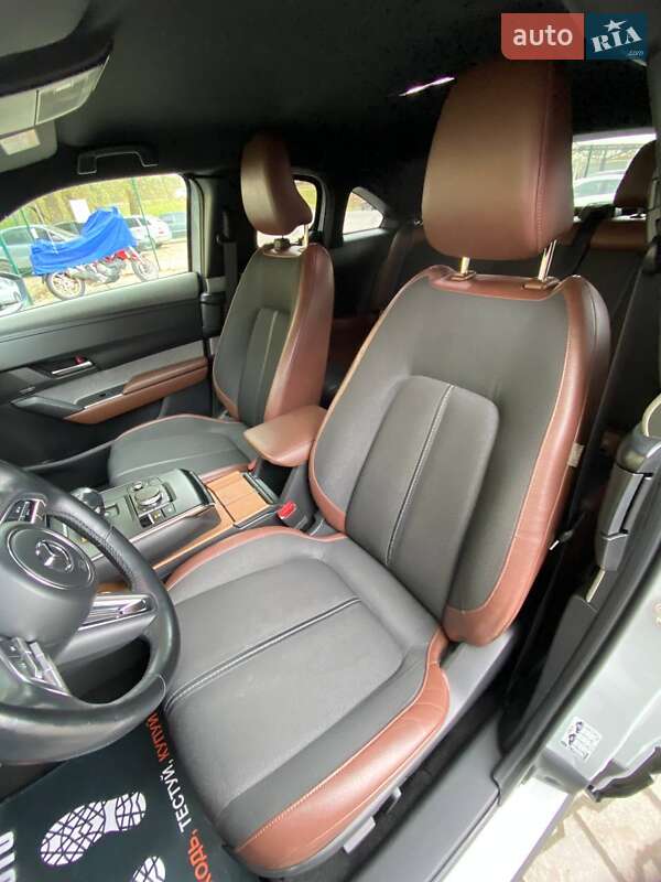 Внедорожник / Кроссовер Mazda MX-30 2020 в Хмельницком