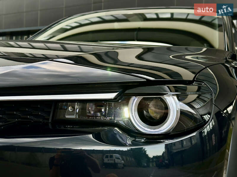 Позашляховик / Кросовер Mazda MX-30 2021 в Івано-Франківську