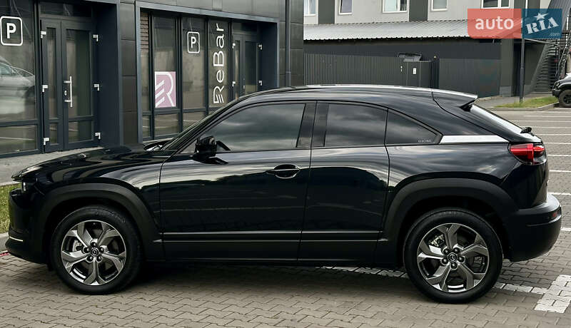 Позашляховик / Кросовер Mazda MX-30 2021 в Івано-Франківську