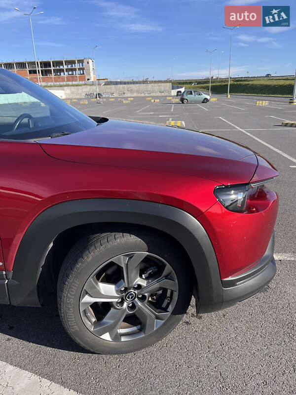 Позашляховик / Кросовер Mazda MX-30 2020 в Львові