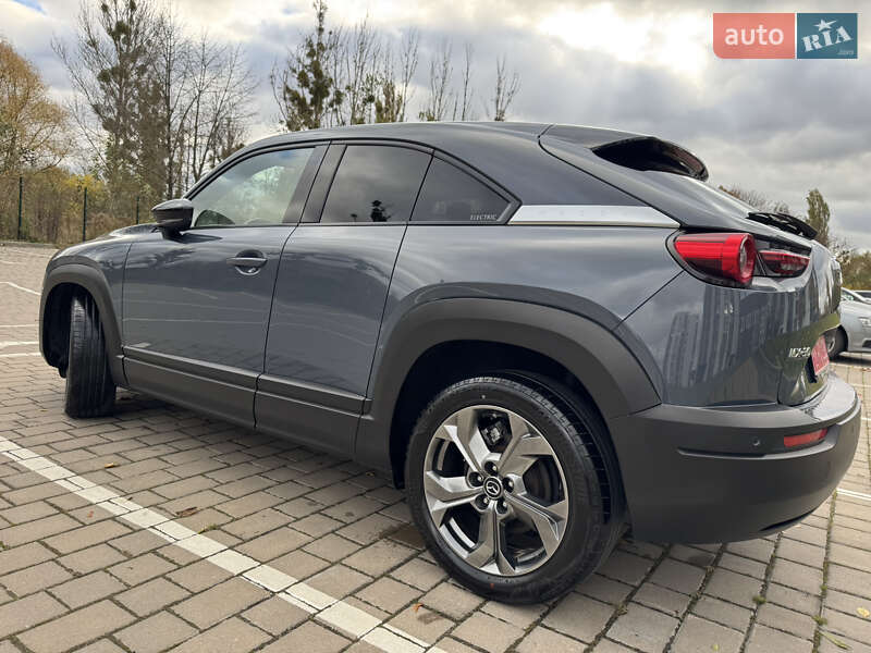 Внедорожник / Кроссовер Mazda MX-30 2021 в Луцке