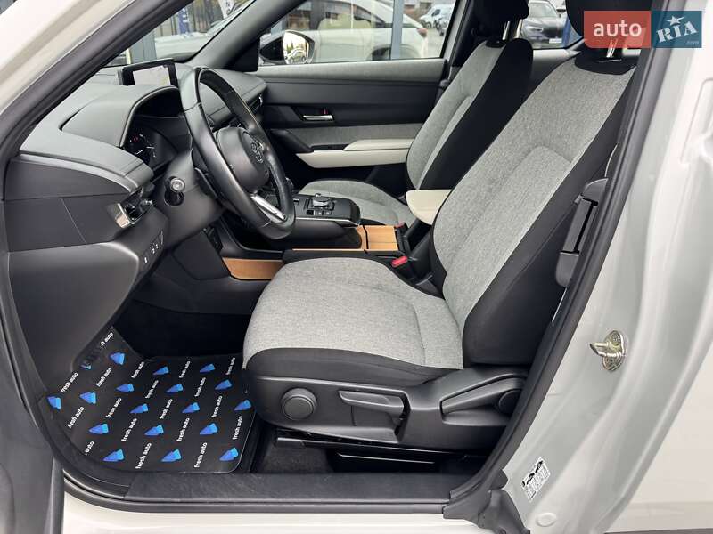 Внедорожник / Кроссовер Mazda MX-30 2021 в Ровно