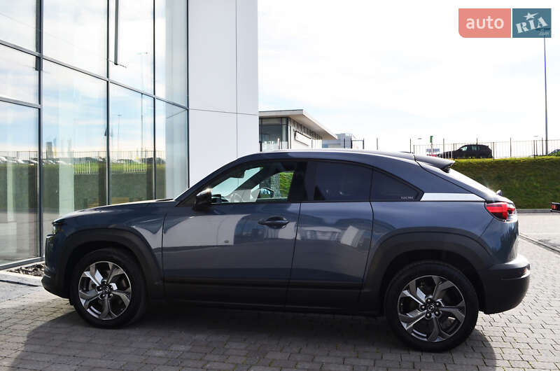 Позашляховик / Кросовер Mazda MX-30 2020 в Львові