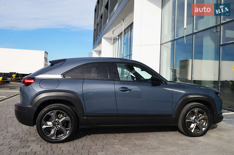 Позашляховик / Кросовер Mazda MX-30 2020 в Львові