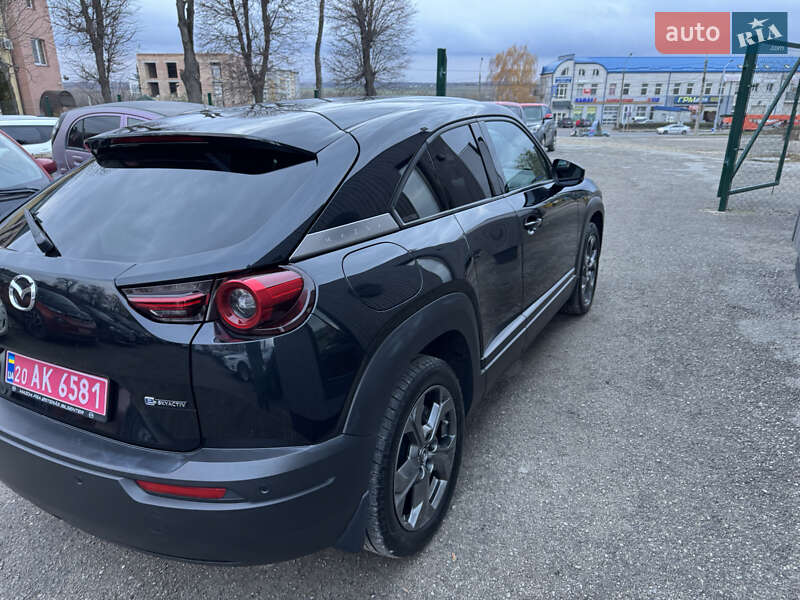 Внедорожник / Кроссовер Mazda MX-30 2020 в Тернополе