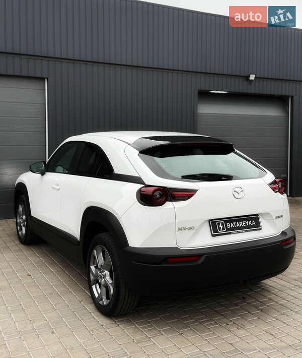 Внедорожник / Кроссовер Mazda MX-30 2021 в Кривом Роге