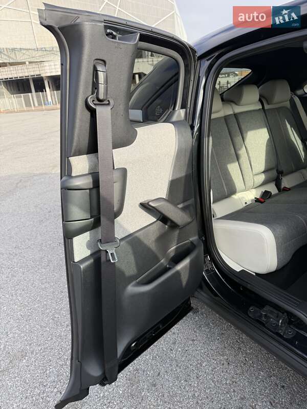 Позашляховик / Кросовер Mazda MX-30 2021 в Львові