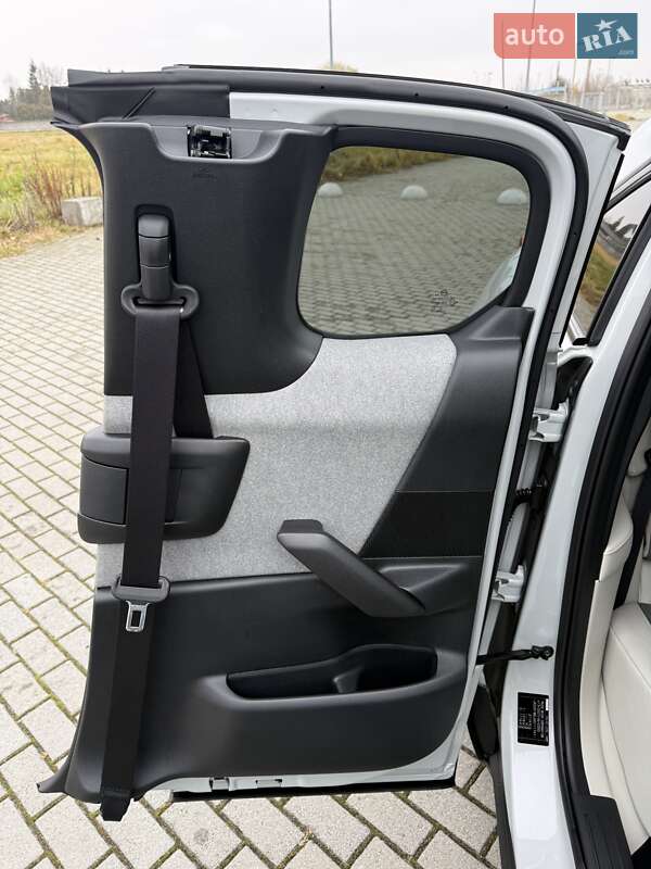 Внедорожник / Кроссовер Mazda MX-30 2021 в Львове