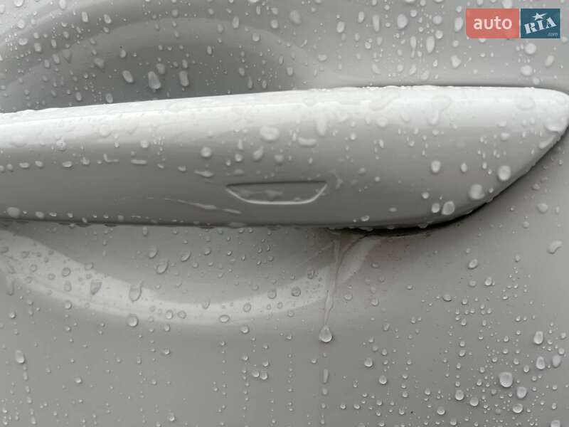 Внедорожник / Кроссовер Mazda MX-30 2022 в Львове