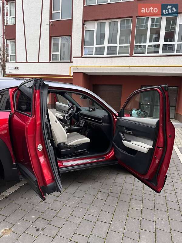 Внедорожник / Кроссовер Mazda MX-30 2022 в Ивано-Франковске