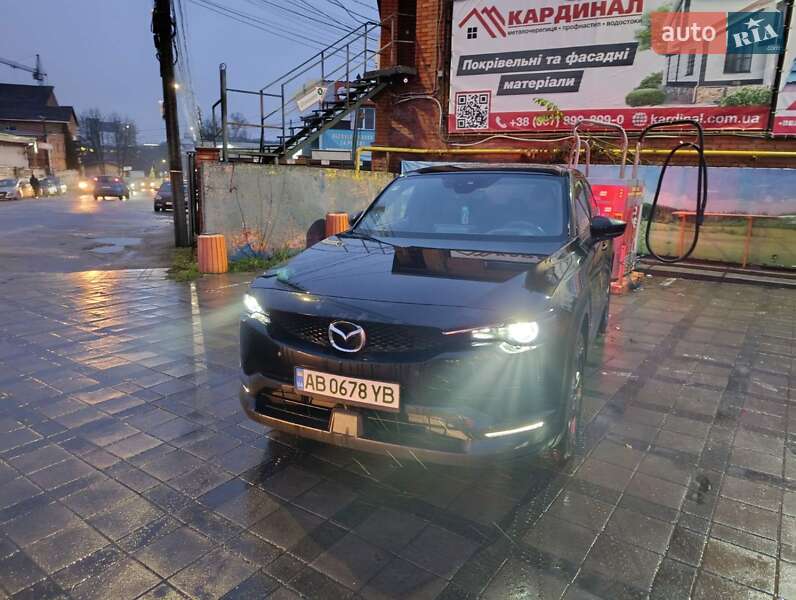 Внедорожник / Кроссовер Mazda MX-30 2020 в Виннице фото 6 Внедорожник / Кроссовер Mazda MX-30 2020 в Виннице