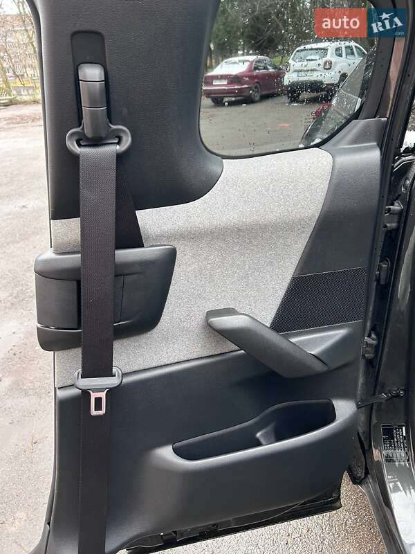 Позашляховик / Кросовер Mazda MX-30 2020 в Тлумачі