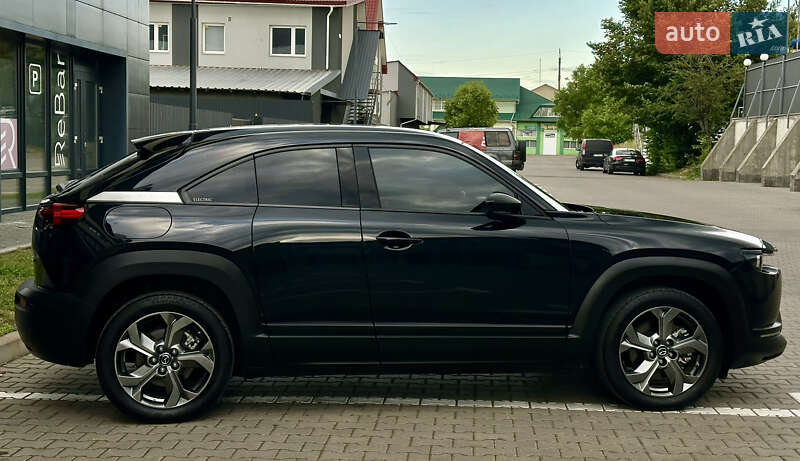 Внедорожник / Кроссовер Mazda MX-30 2021 в Ивано-Франковске