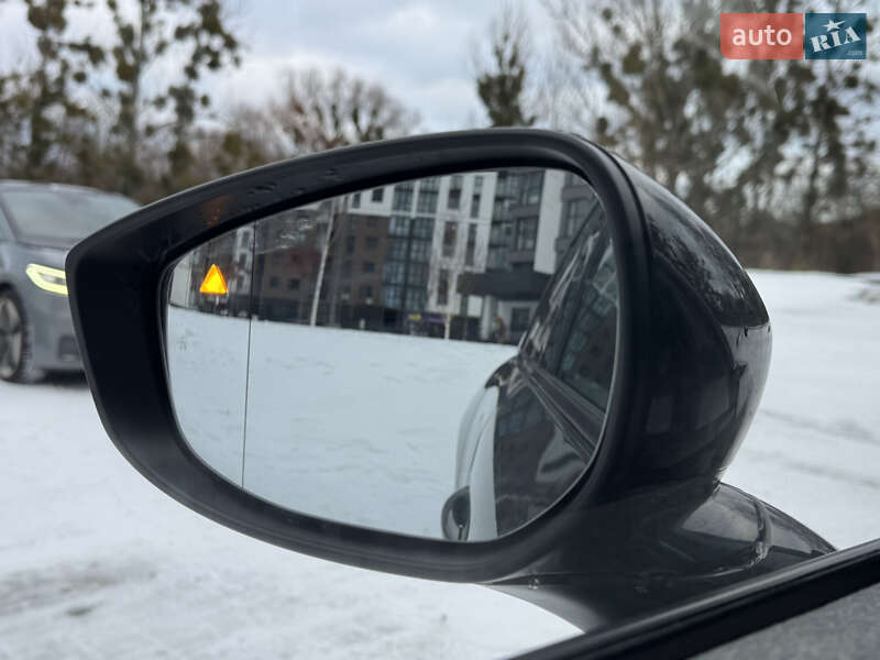 Позашляховик / Кросовер Mazda MX-30 2020 в Луцьку