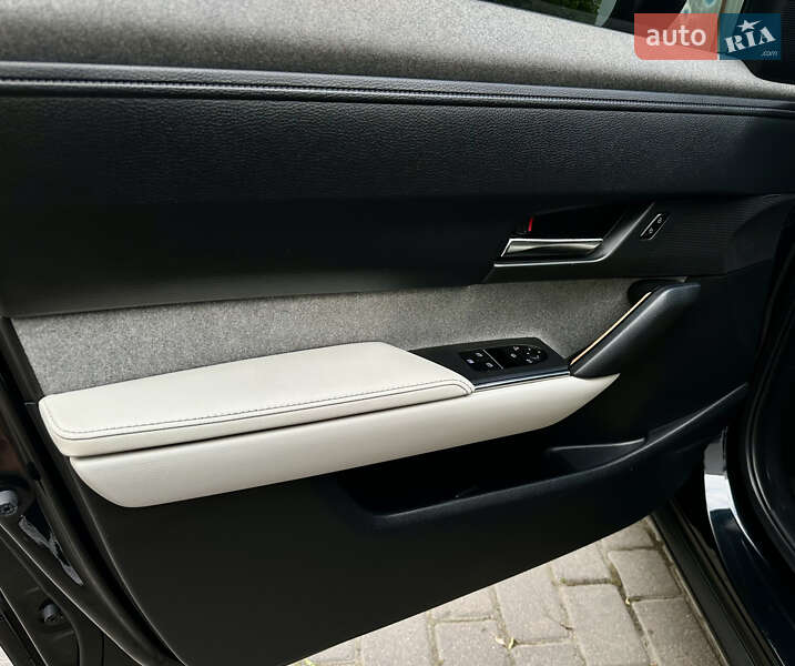 Внедорожник / Кроссовер Mazda MX-30 2021 в Ивано-Франковске