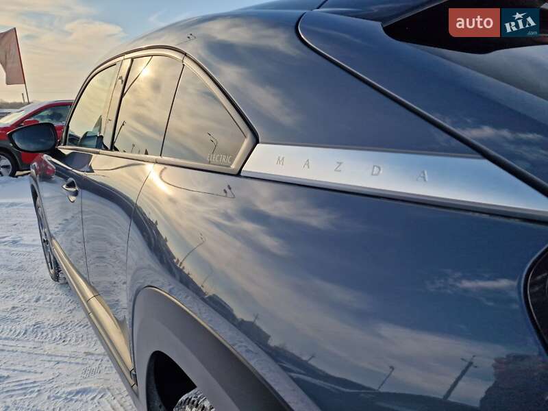 Внедорожник / Кроссовер Mazda MX-30 2020 в Виннице