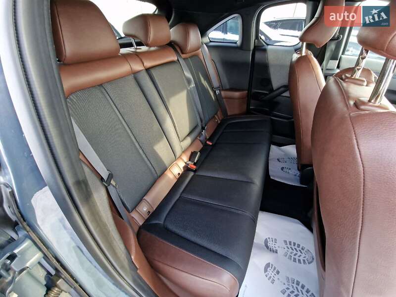 Внедорожник / Кроссовер Mazda MX-30 2020 в Виннице