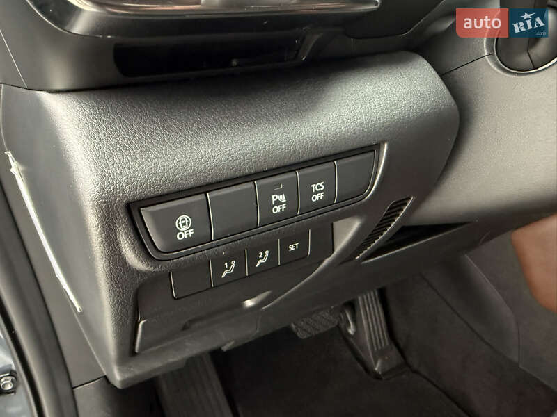 Внедорожник / Кроссовер Mazda MX-30 2020 в Виннице